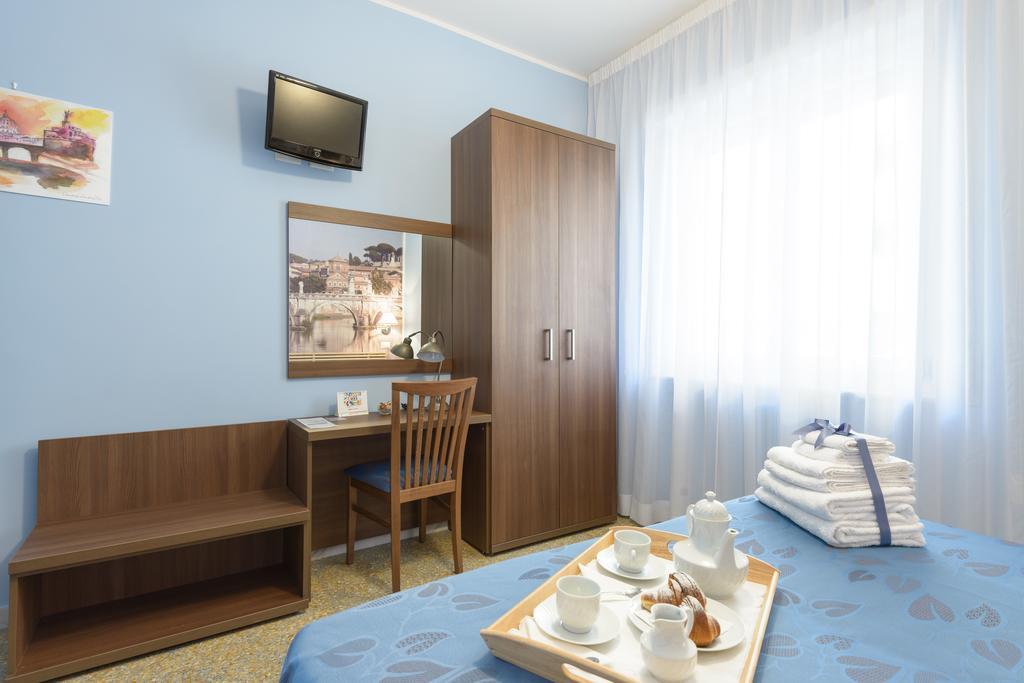 B&B Ad Maiora Roma ห้อง รูปภาพ