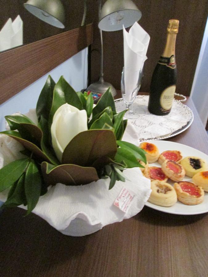B&B Ad Maiora Roma ภายนอก รูปภาพ